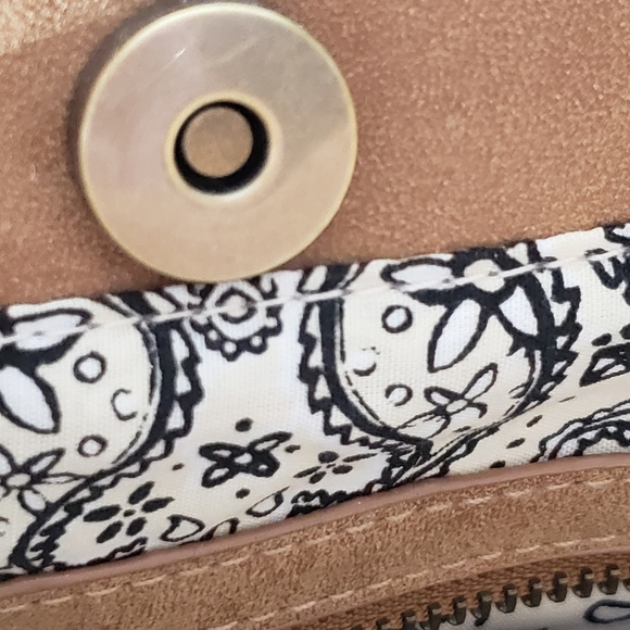 CIRCUS BY SAM EDELMAN BOHO JETHRO CROSSBODY - Picture 12 of 12